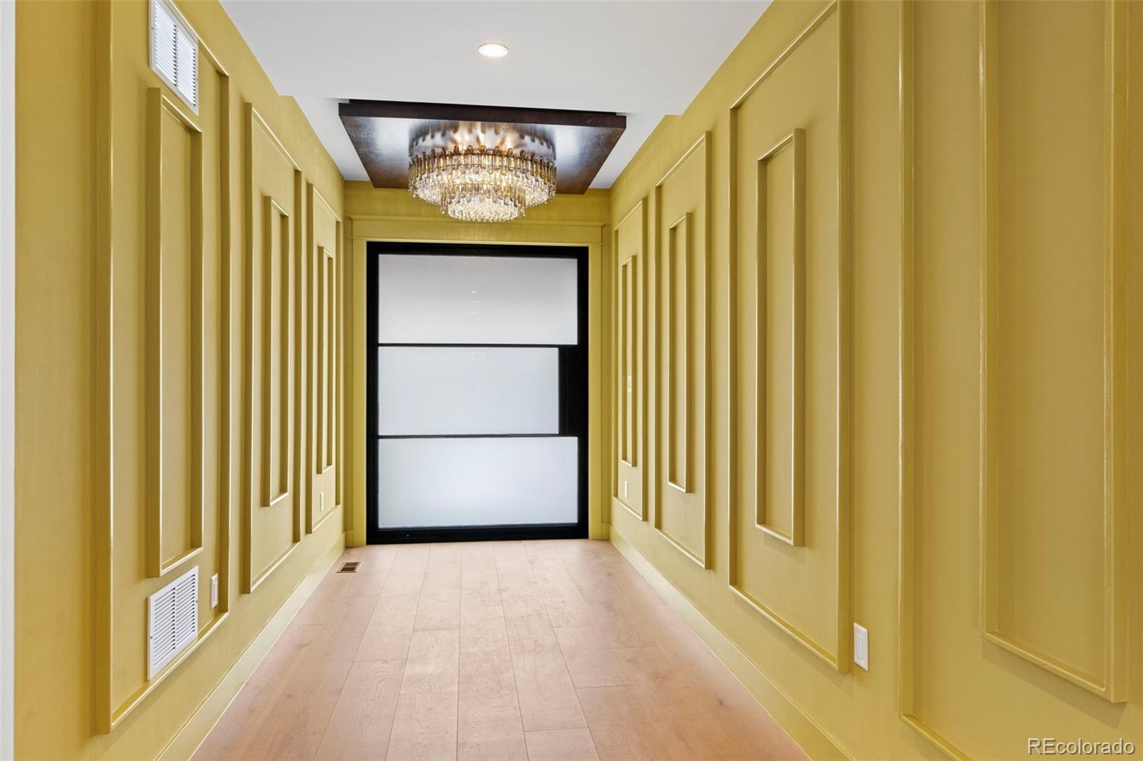 MLS Image #2 for 148 s grape street,denver, Colorado