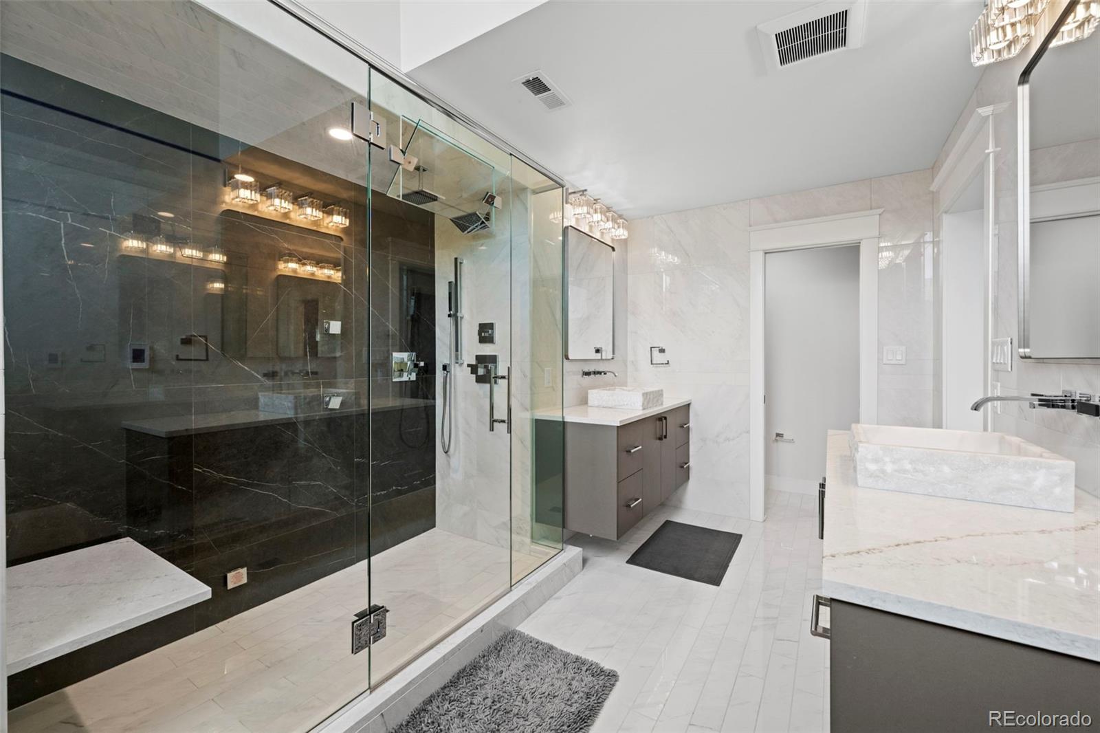 MLS Image #21 for 148 s grape street,denver, Colorado