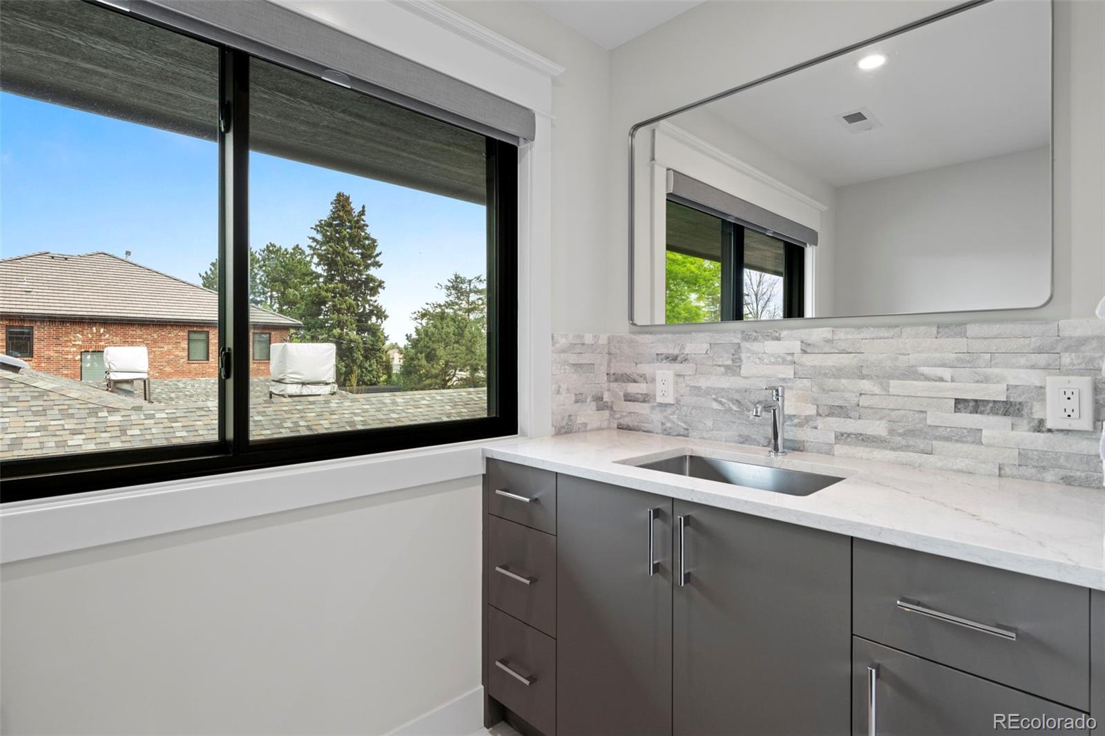 MLS Image #35 for 148 s grape street,denver, Colorado