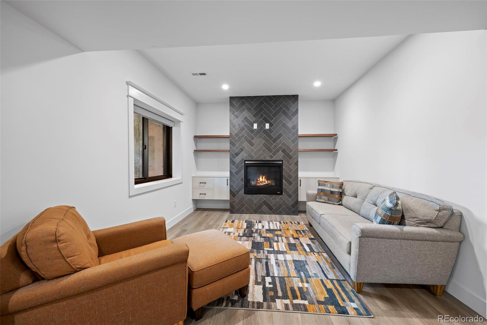 MLS Image #37 for 148 s grape street,denver, Colorado
