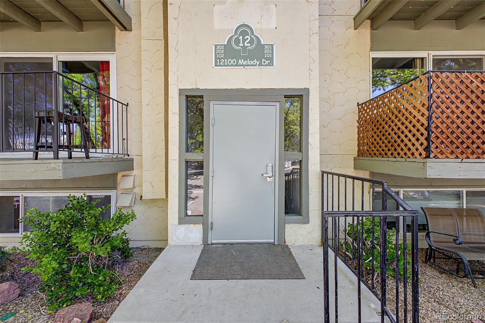 MLS Image #2 for 12100  melody drive,denver, Colorado