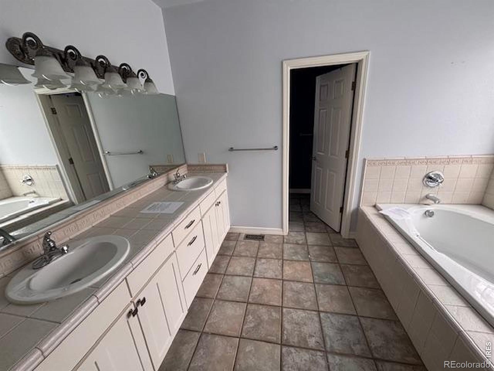 MLS Image #14 for 7708  19th street,greeley, Colorado
