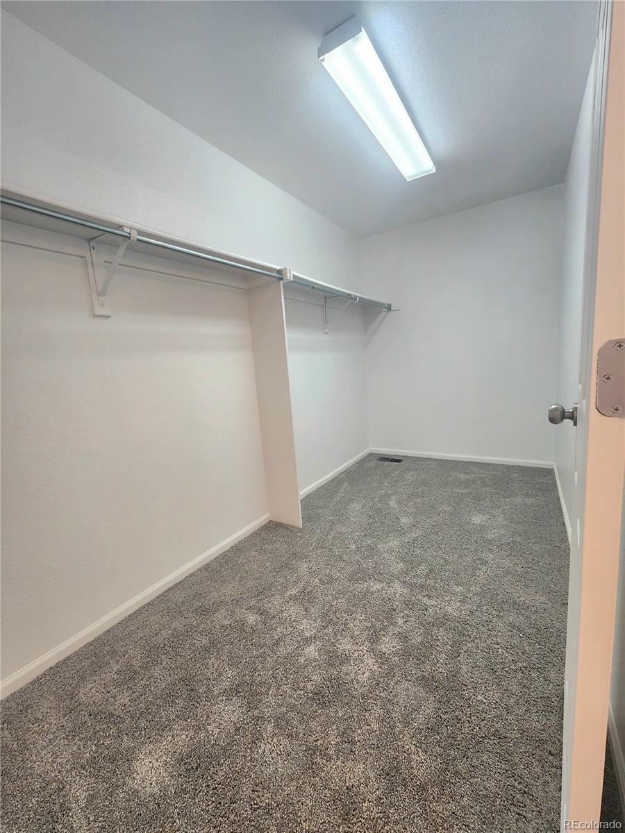 MLS Image #12 for 19913 e 59th avenue,aurora, Colorado