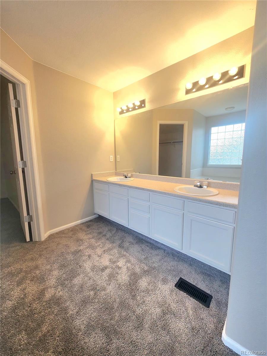 MLS Image #9 for 19913 e 59th avenue,aurora, Colorado