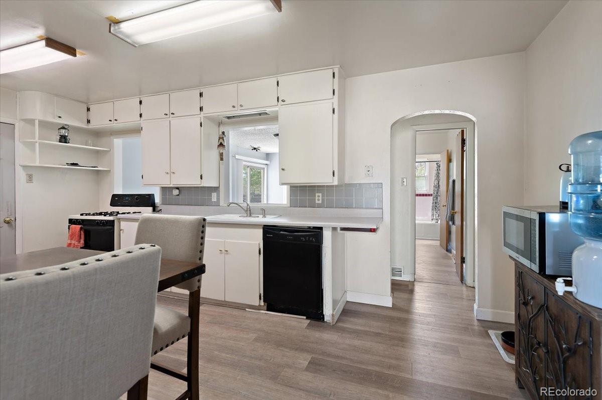 MLS Image #7 for 920  central court,pueblo, Colorado