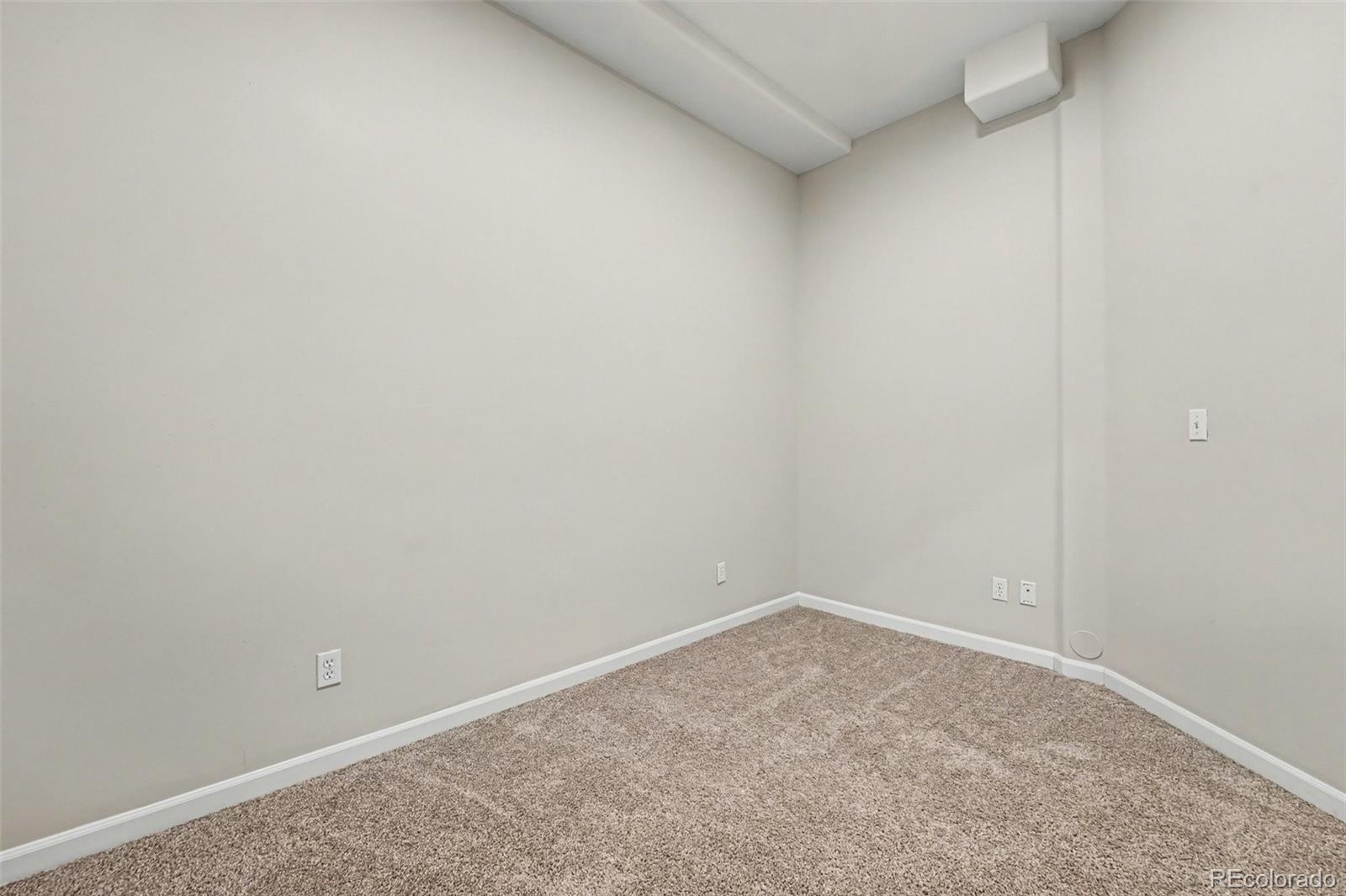 MLS Image #10 for 17052 e wyoming drive,aurora, Colorado