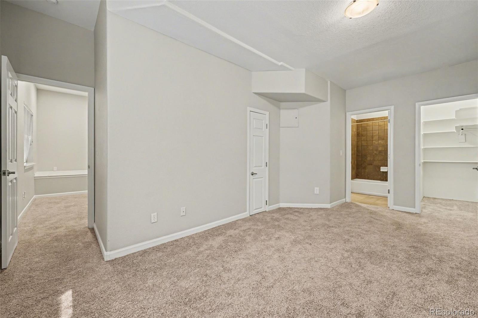 MLS Image #19 for 17052 e wyoming drive,aurora, Colorado