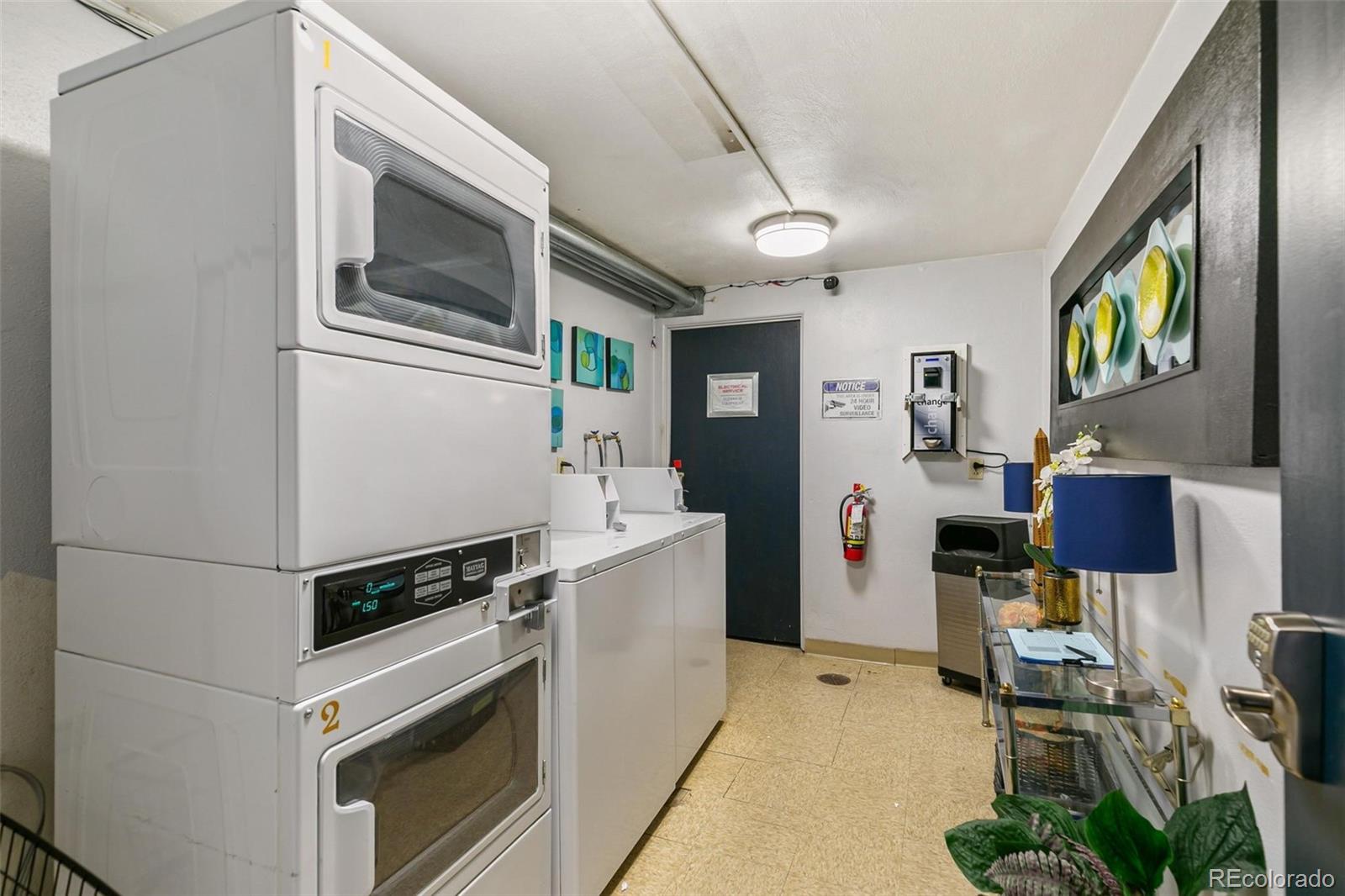 MLS Image #16 for 701 n pearl street 304,denver, Colorado