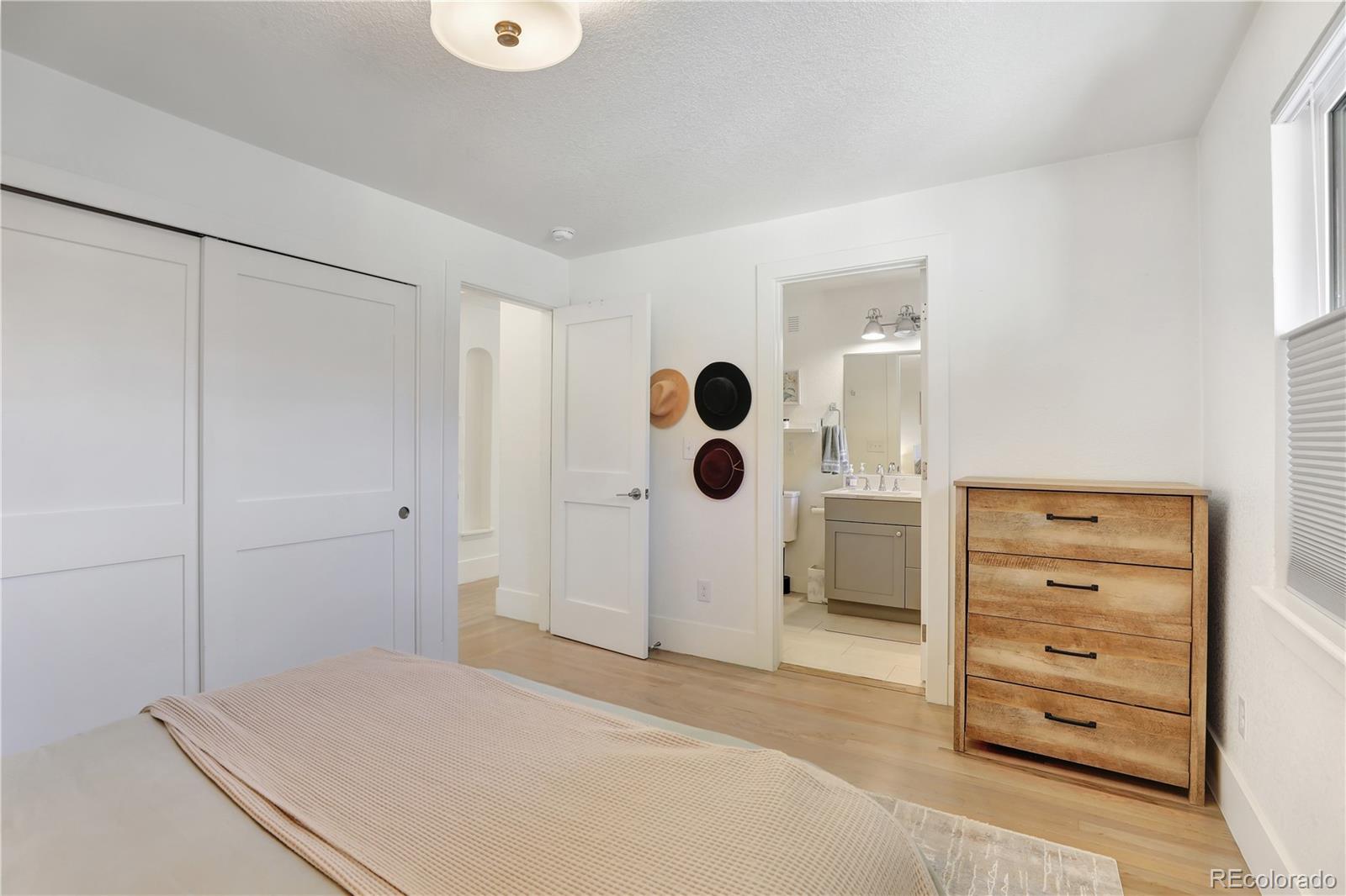 MLS Image #12 for 350  hudson street,denver, Colorado