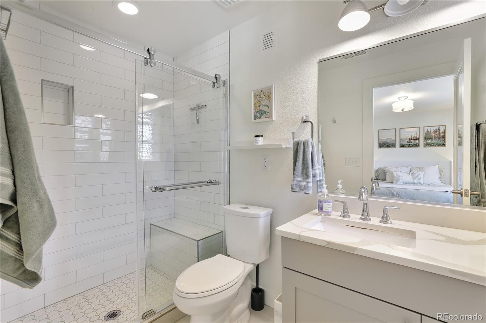 MLS Image #13 for 350  hudson street,denver, Colorado