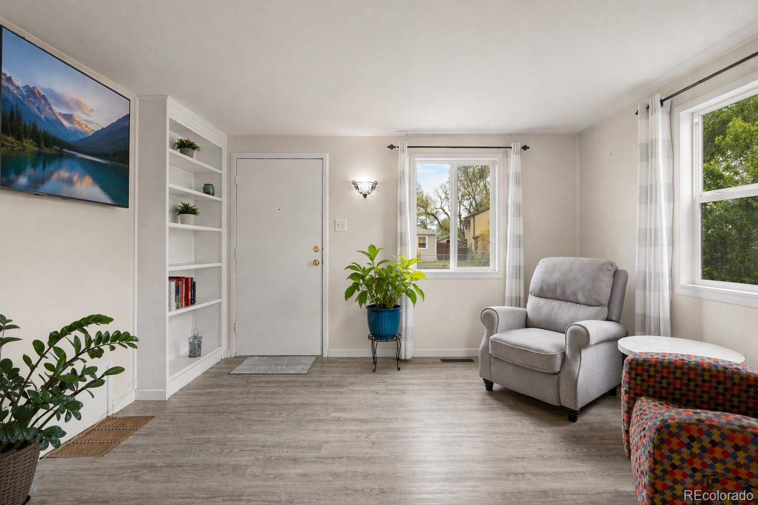 MLS Image #3 for 5525  pierce court,arvada, Colorado