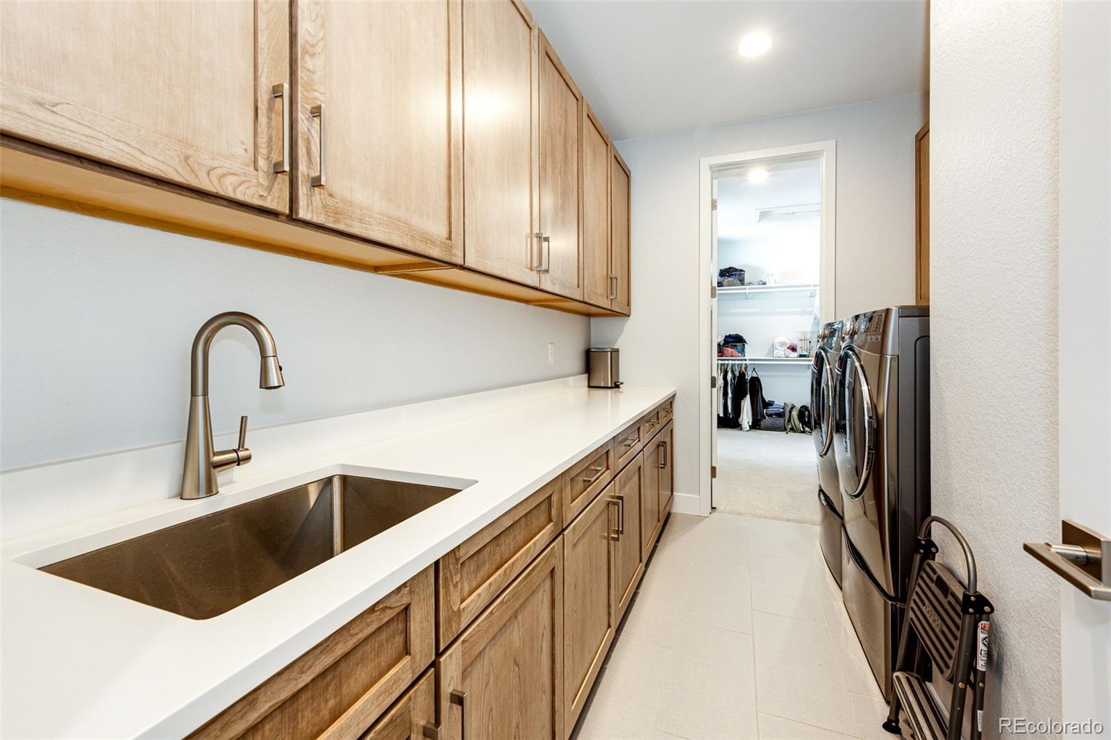 MLS Image #28 for 11082  bright sky circle,littleton, Colorado