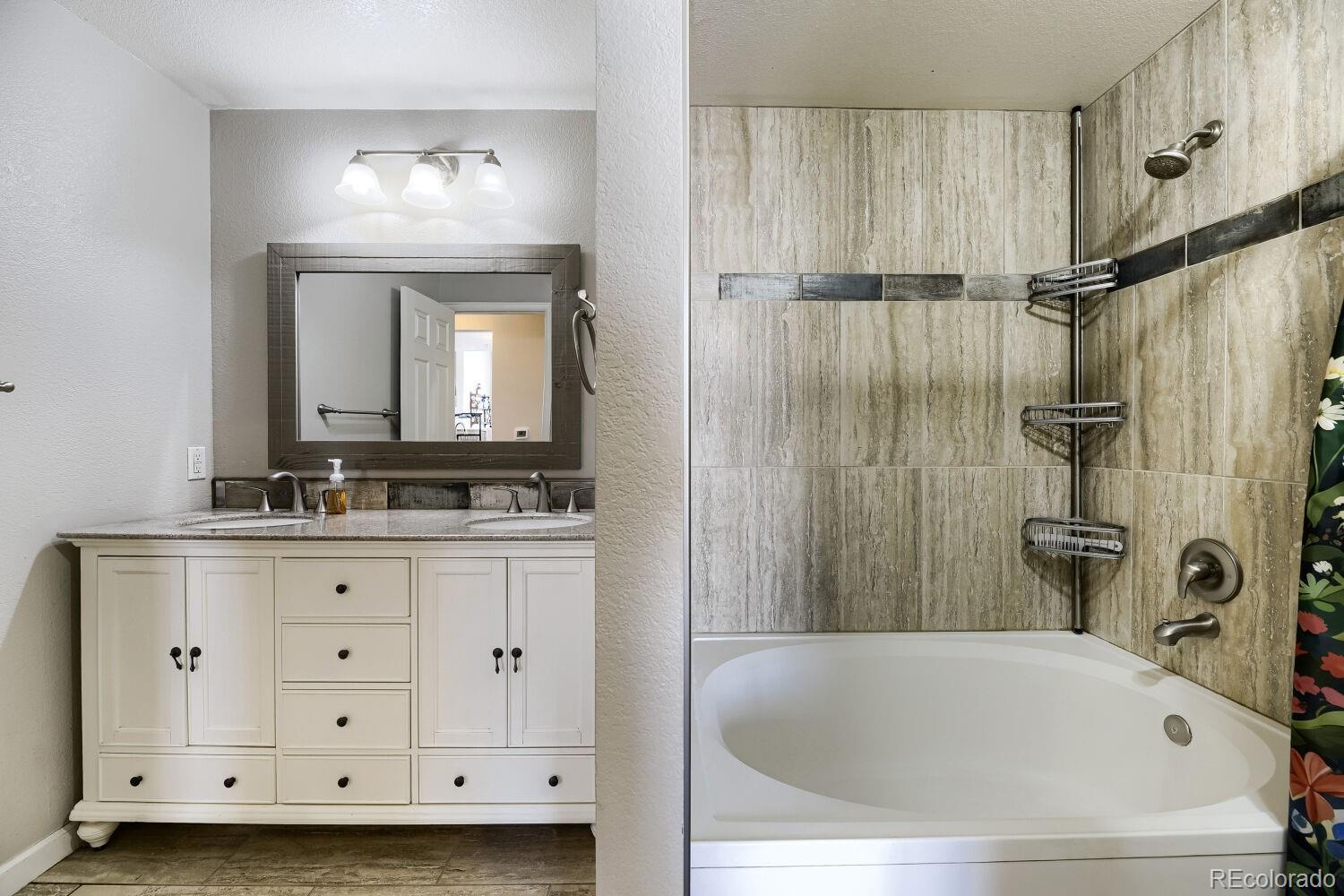 MLS Image #15 for 7440 s blackhawk street 202,englewood, Colorado