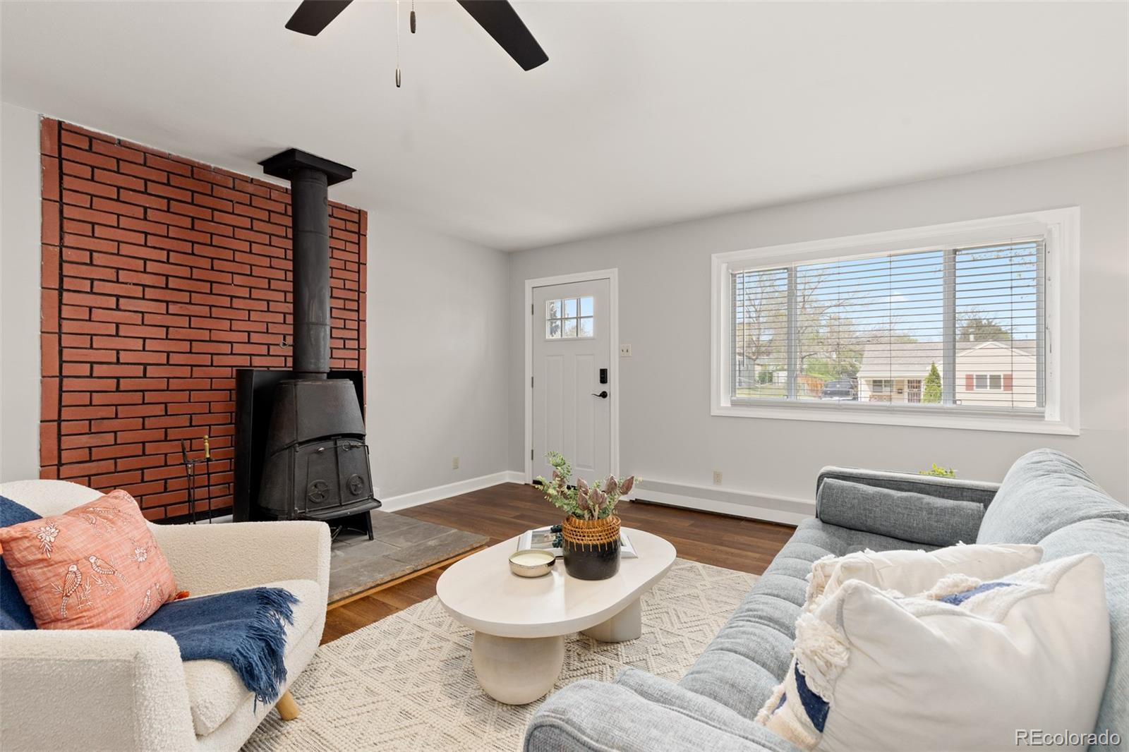 MLS Image #4 for 1710 s raritan street,denver, Colorado