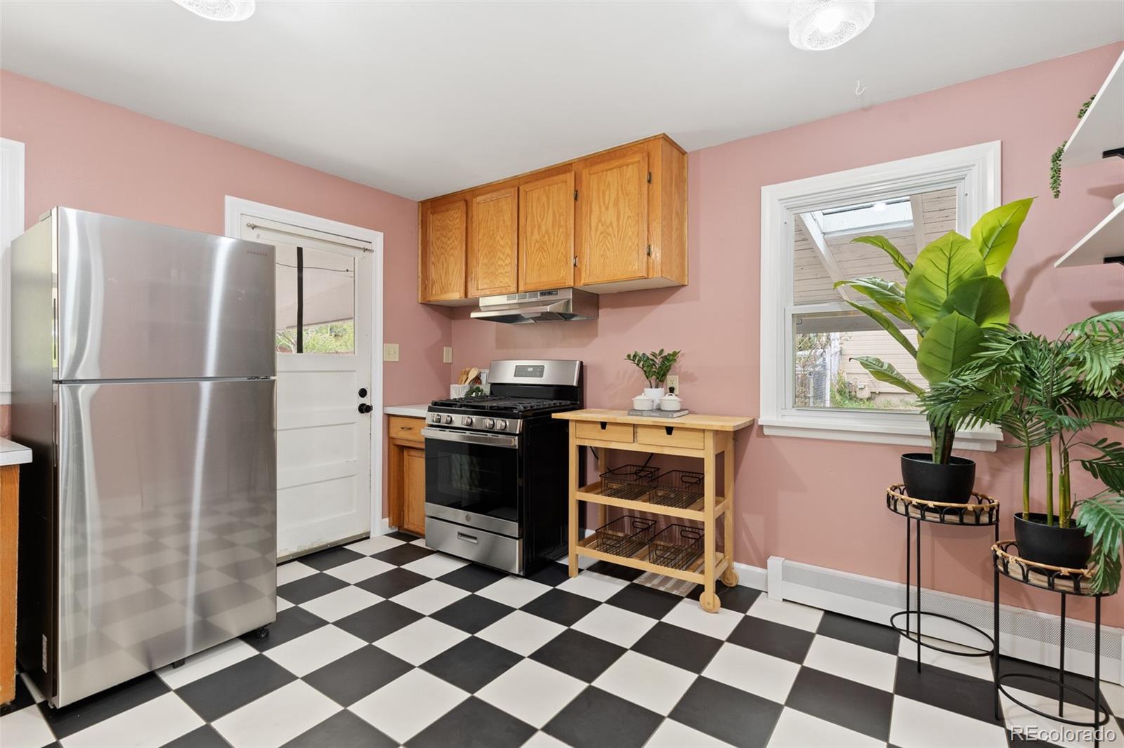 MLS Image #9 for 1710 s raritan street,denver, Colorado