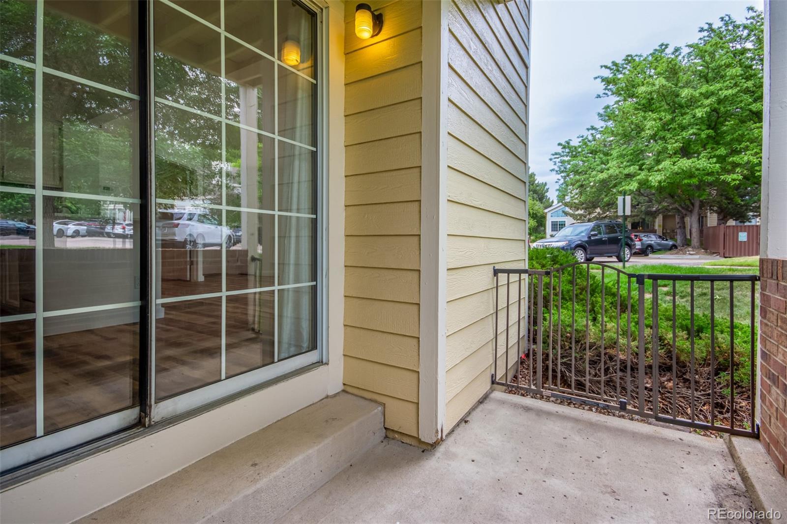 MLS Image #4 for 13722 e lehigh avenue e,aurora, Colorado