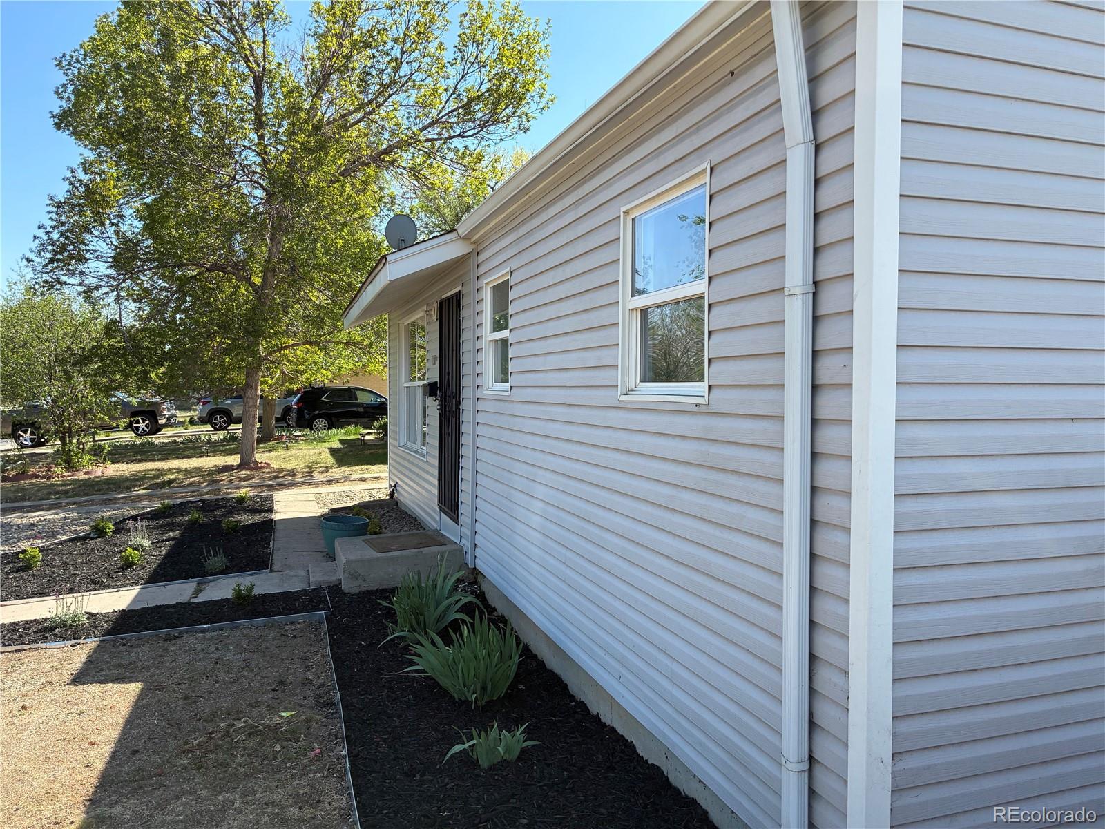 MLS Image #7 for 1989  beeler street,aurora, Colorado