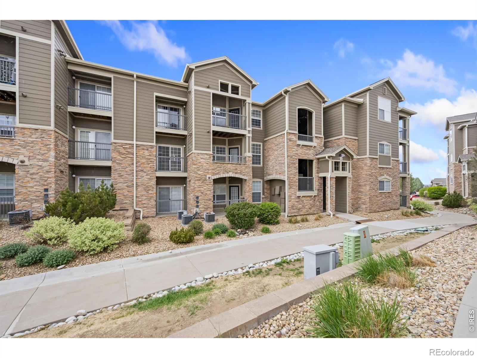 MLS Image #14 for 2855  blue sky circle,erie, Colorado
