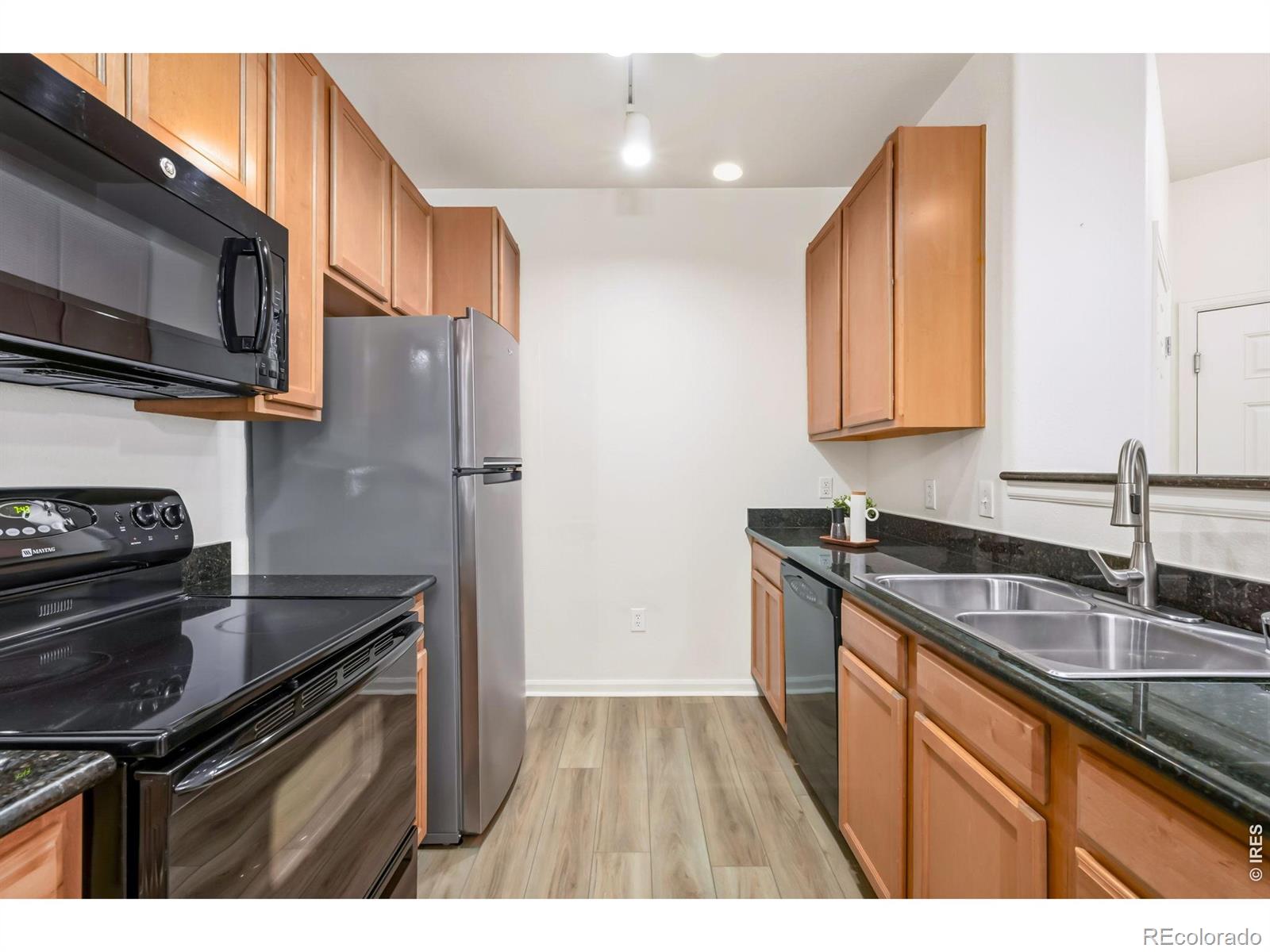 MLS Image #4 for 2855  blue sky circle,erie, Colorado