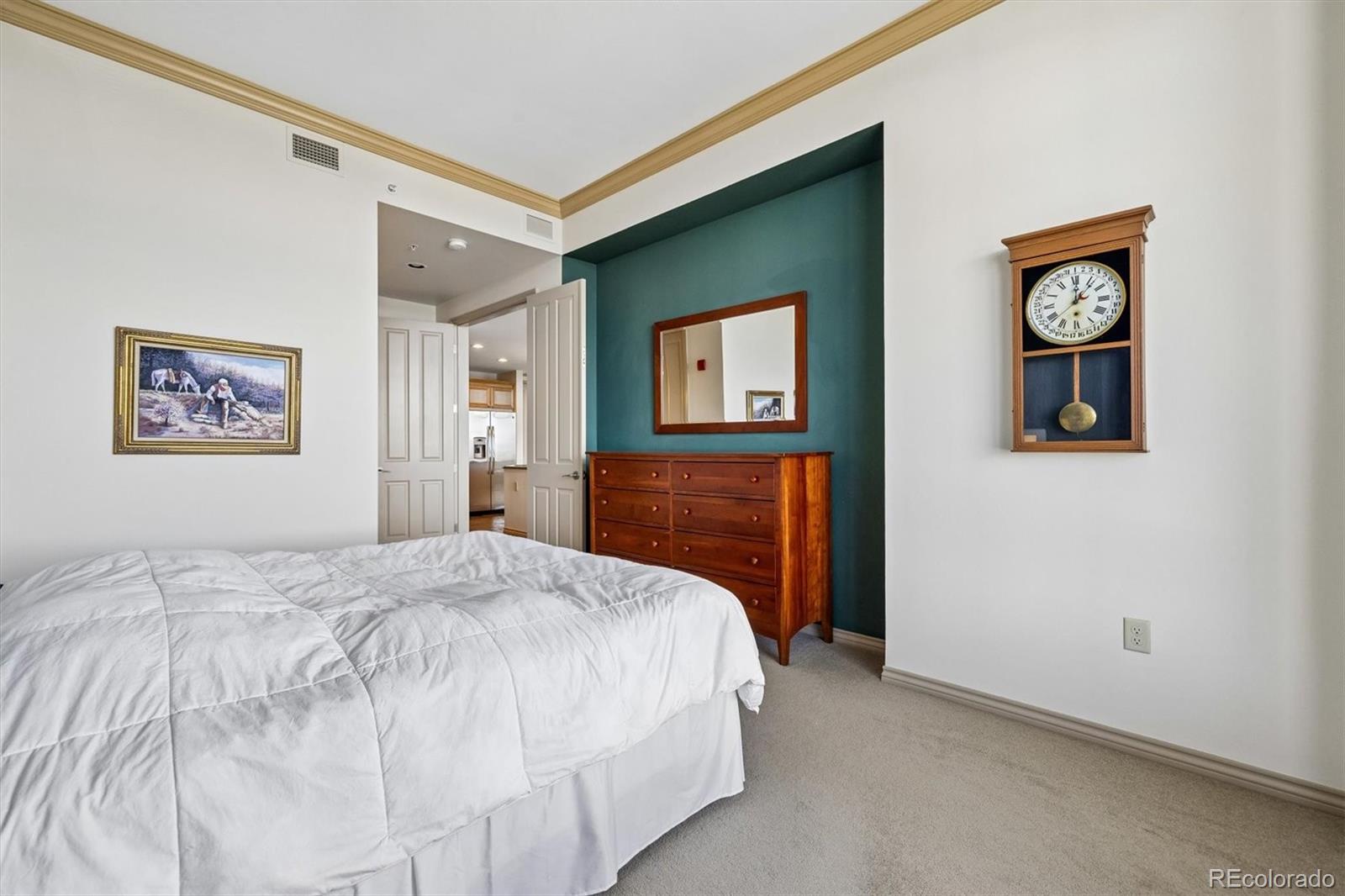 MLS Image #21 for 8100 e union avenue,denver, Colorado