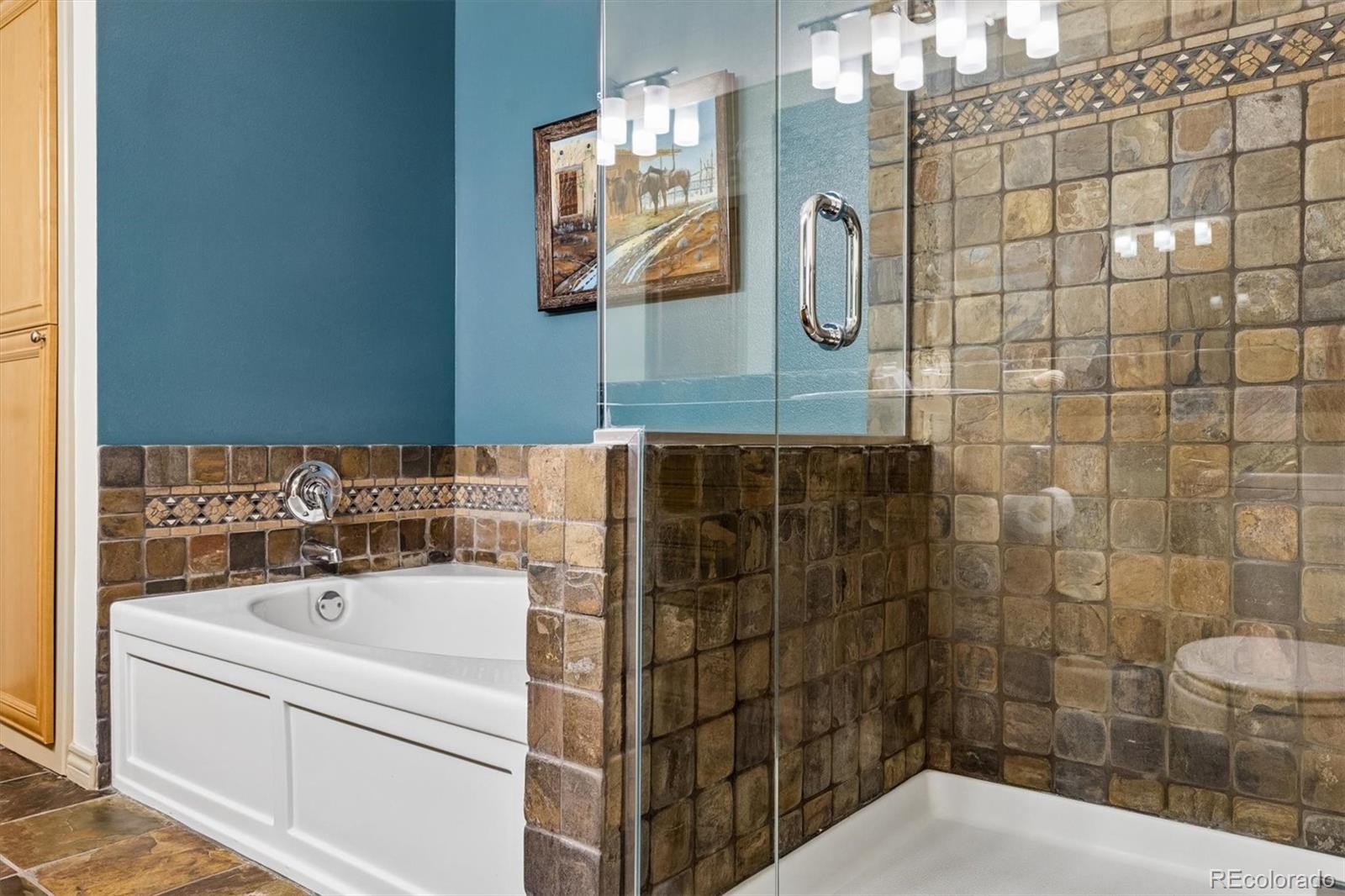 MLS Image #22 for 8100 e union avenue,denver, Colorado