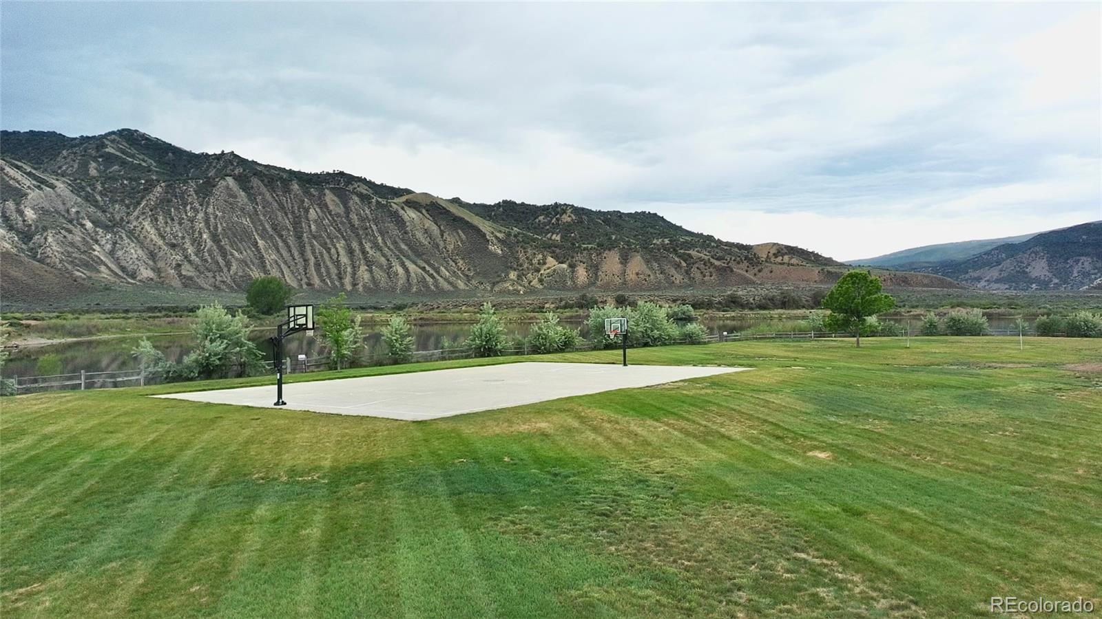 MLS Image #32 for 53  brook trout loop,gypsum, Colorado