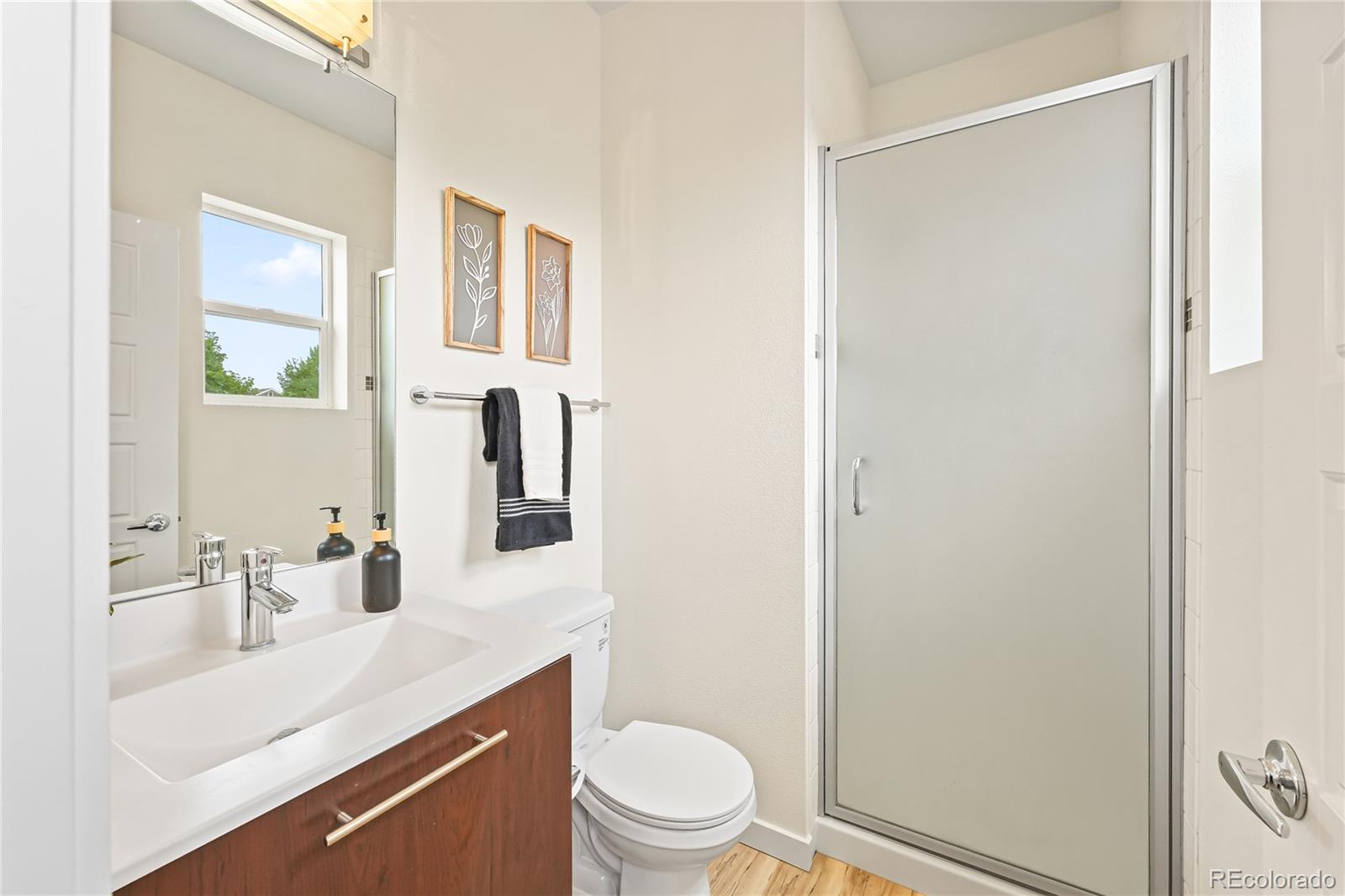MLS Image #5 for 10008  salida street,commerce city, Colorado