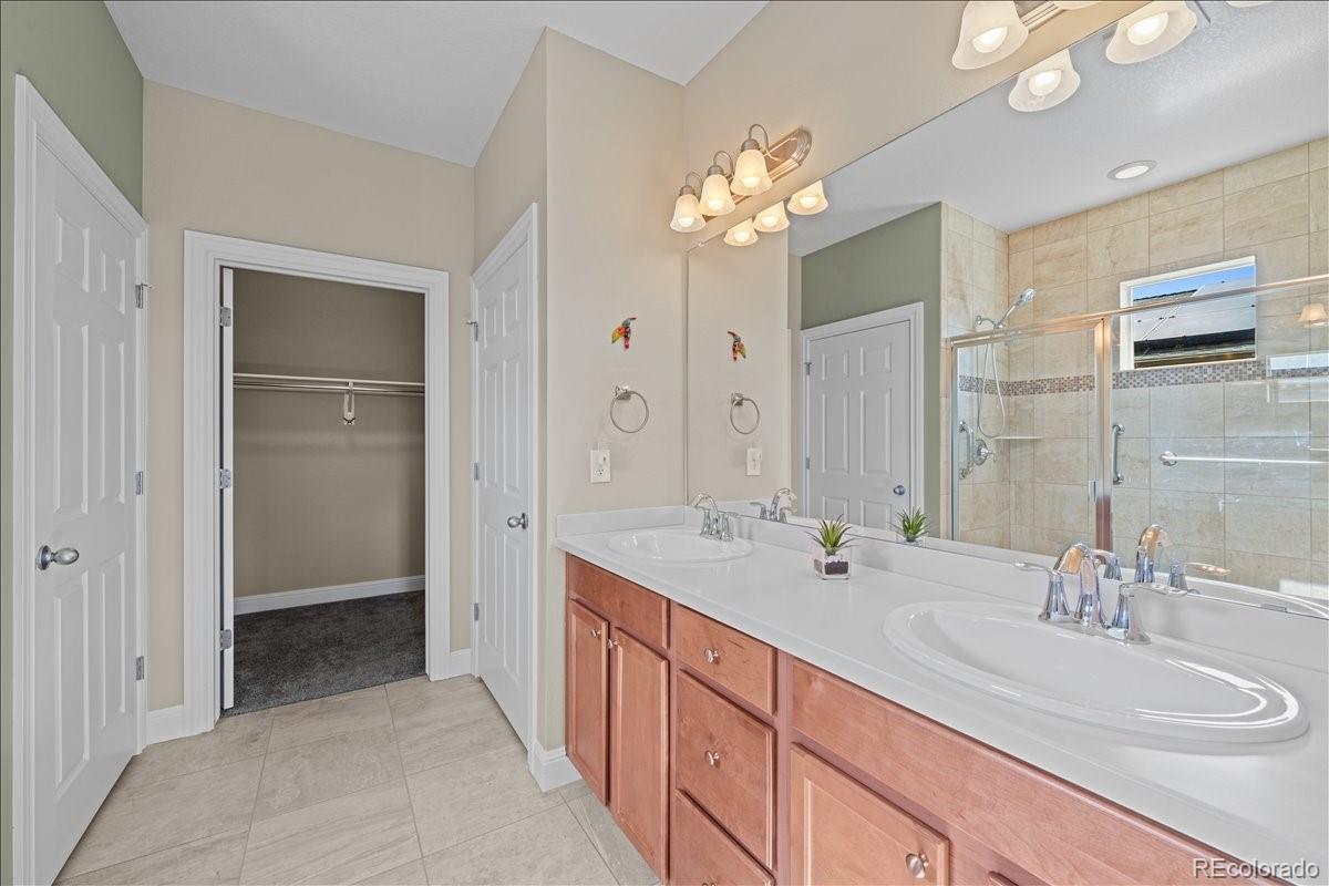 MLS Image #17 for 12345  sandstone court,broomfield, Colorado
