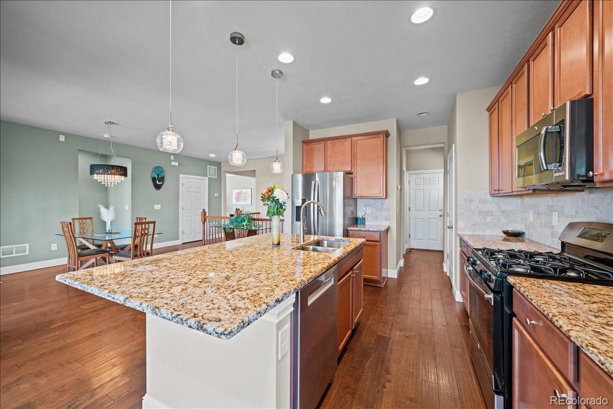 MLS Image #9 for 12345  sandstone court,broomfield, Colorado