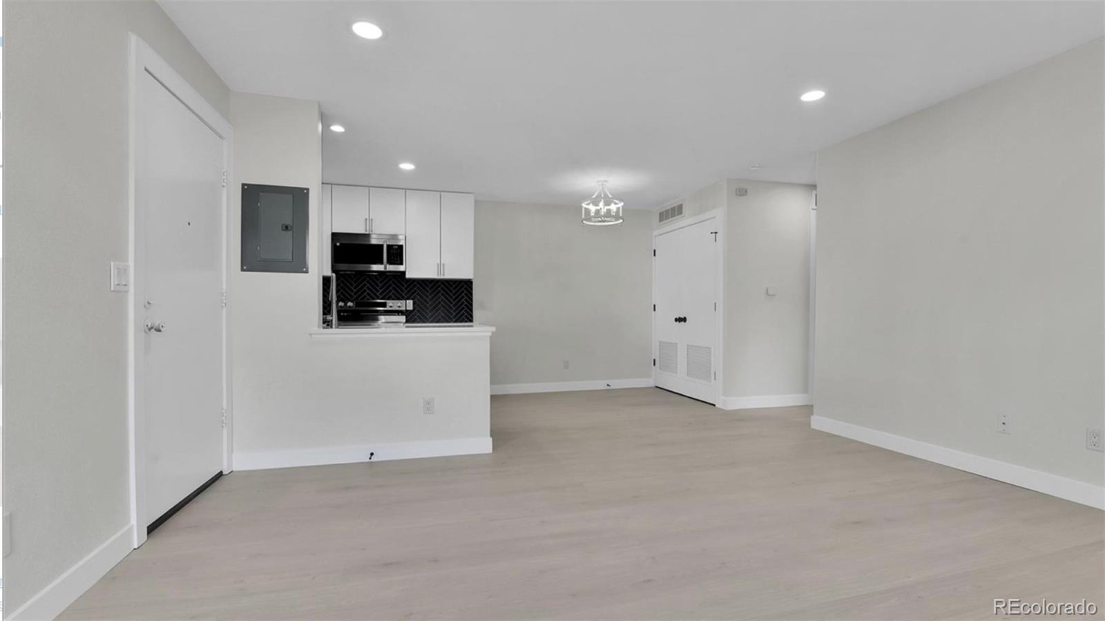 MLS Image #2 for 7917  chase circle,arvada, Colorado