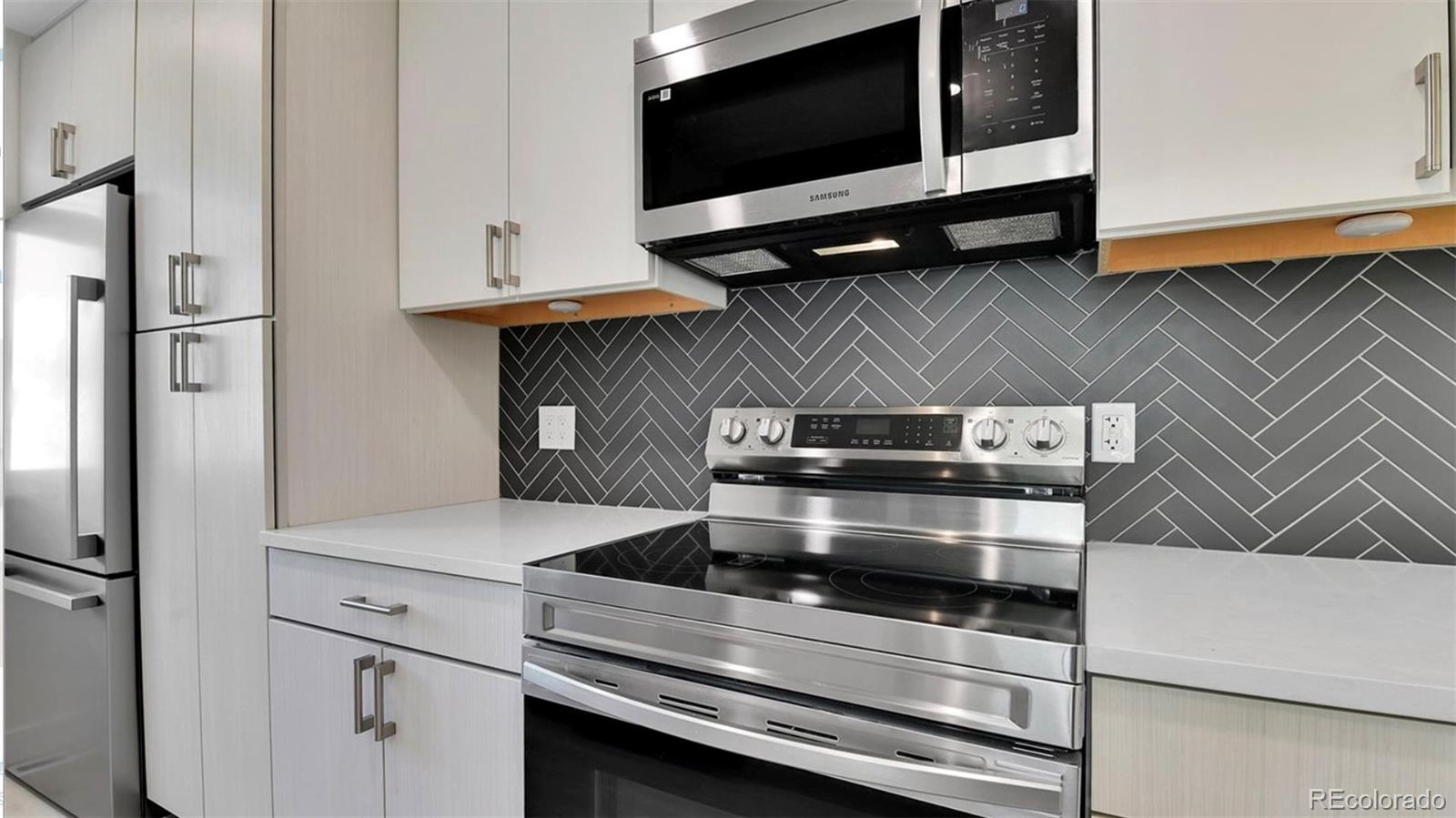 MLS Image #3 for 7917  chase circle,arvada, Colorado