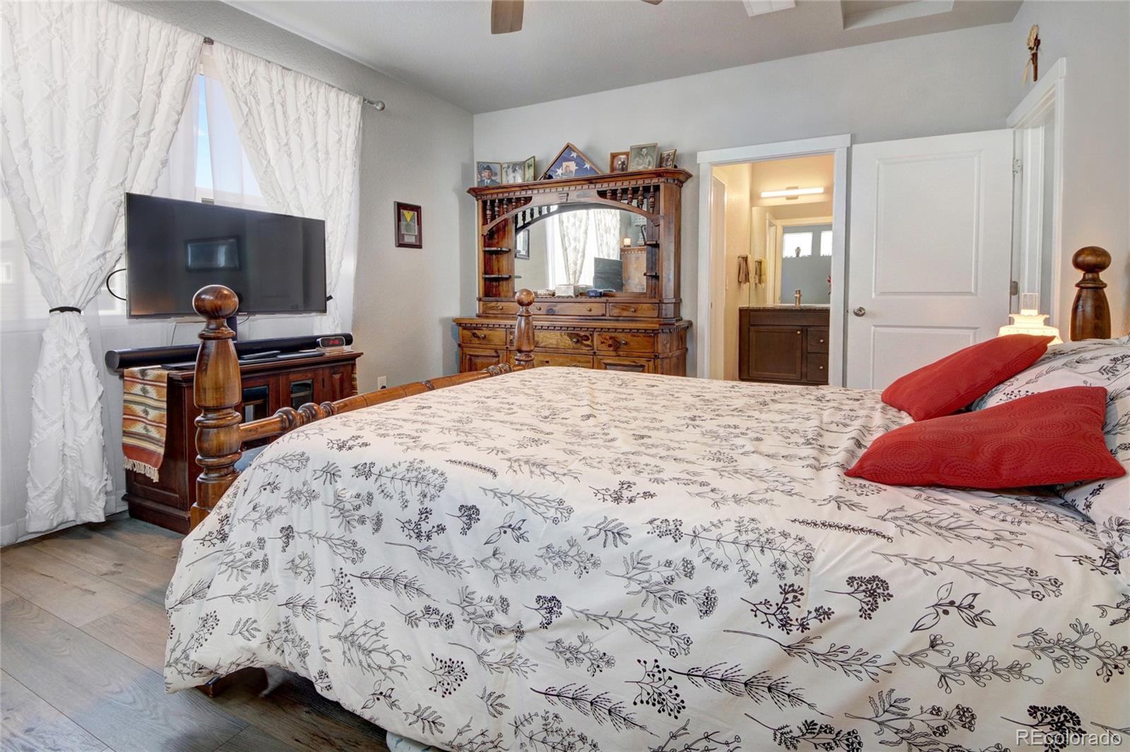 MLS Image #3 for 7303  rosa belle heights,colorado springs, Colorado