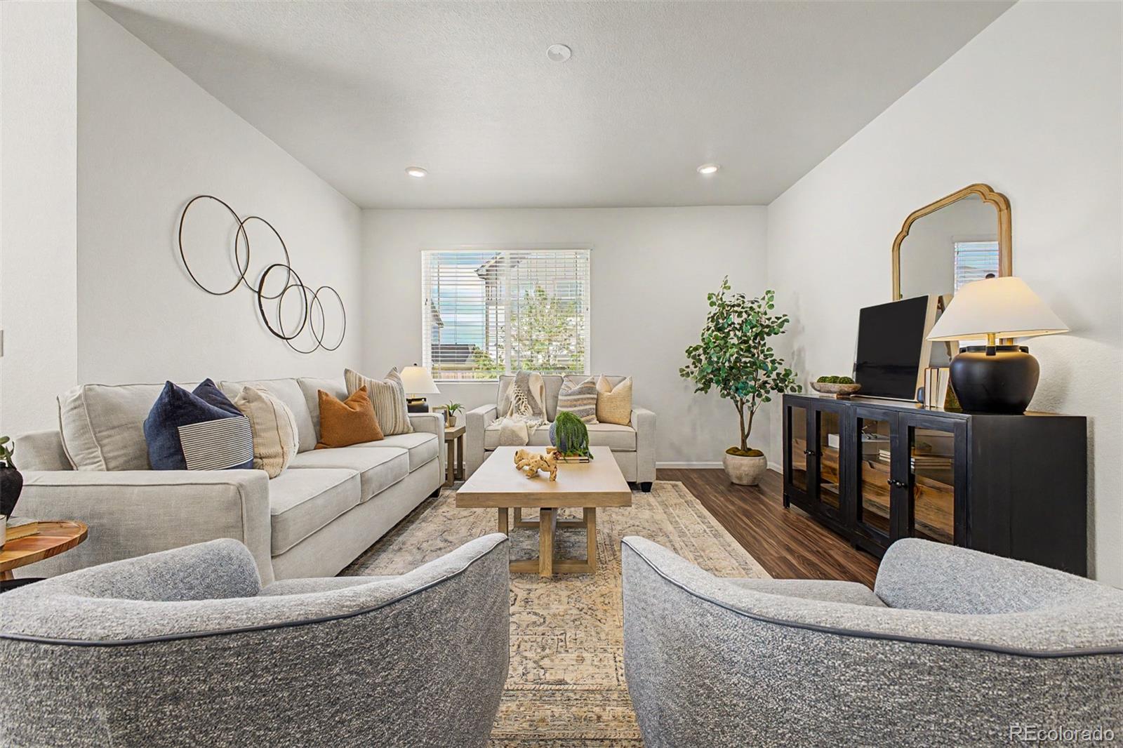 MLS Image #13 for 65  sugar beet circle,longmont, Colorado