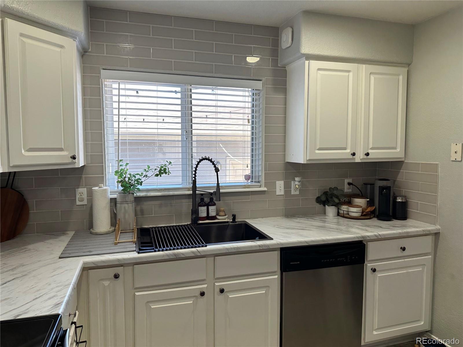 MLS Image #5 for 15688 e mexico avenue,aurora, Colorado