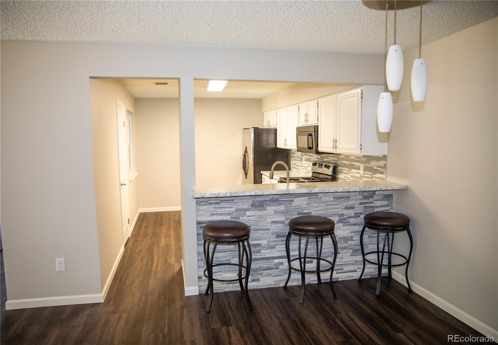 MLS Image #1 for 2215 e geddes avenue,littleton, Colorado