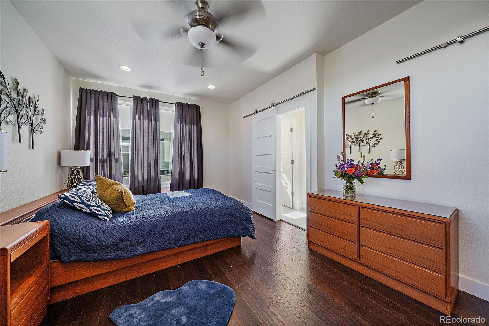 MLS Image #13 for 1340 n sheridan boulevard,denver, Colorado