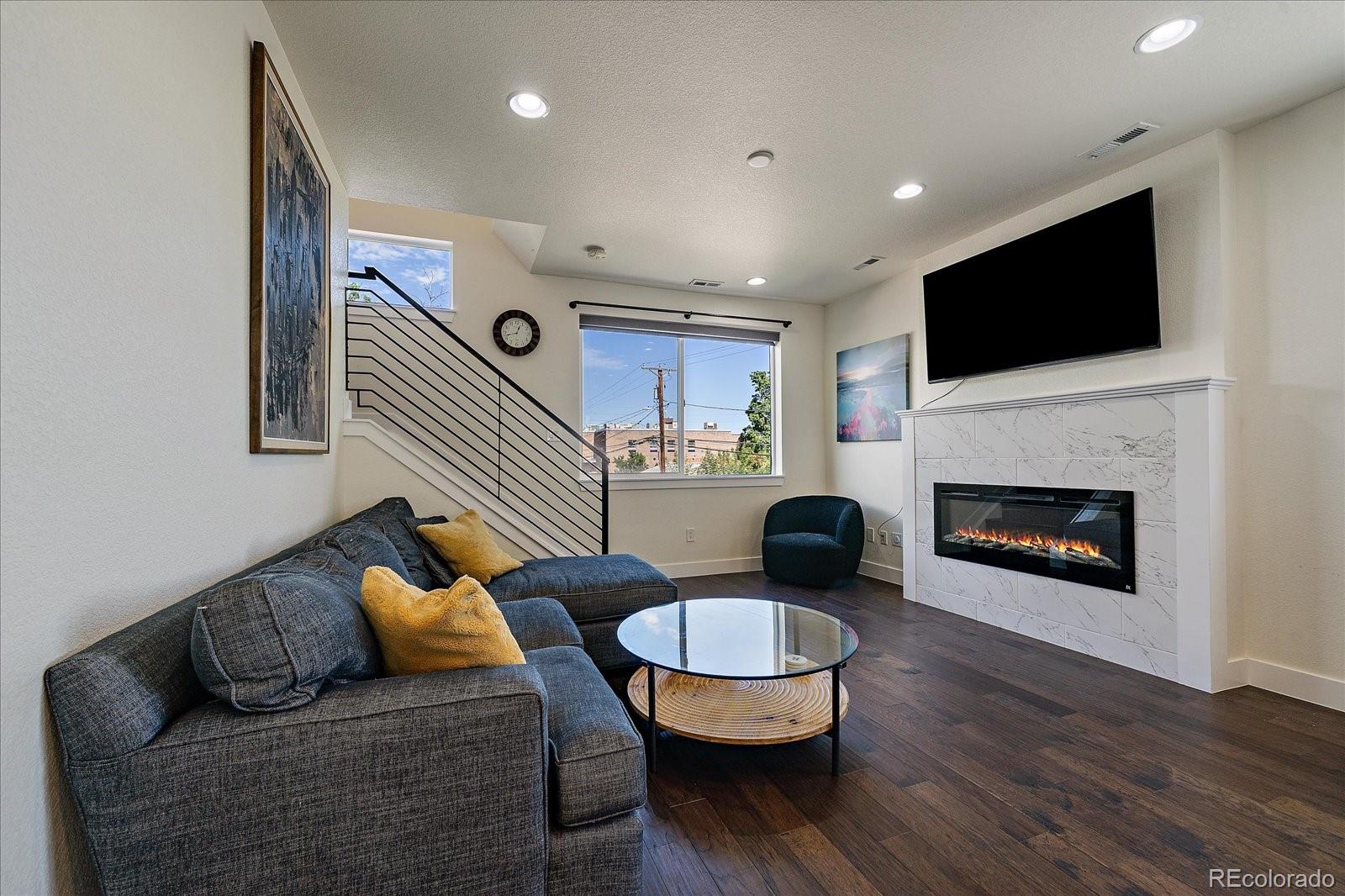 MLS Image #6 for 1340 n sheridan boulevard,denver, Colorado