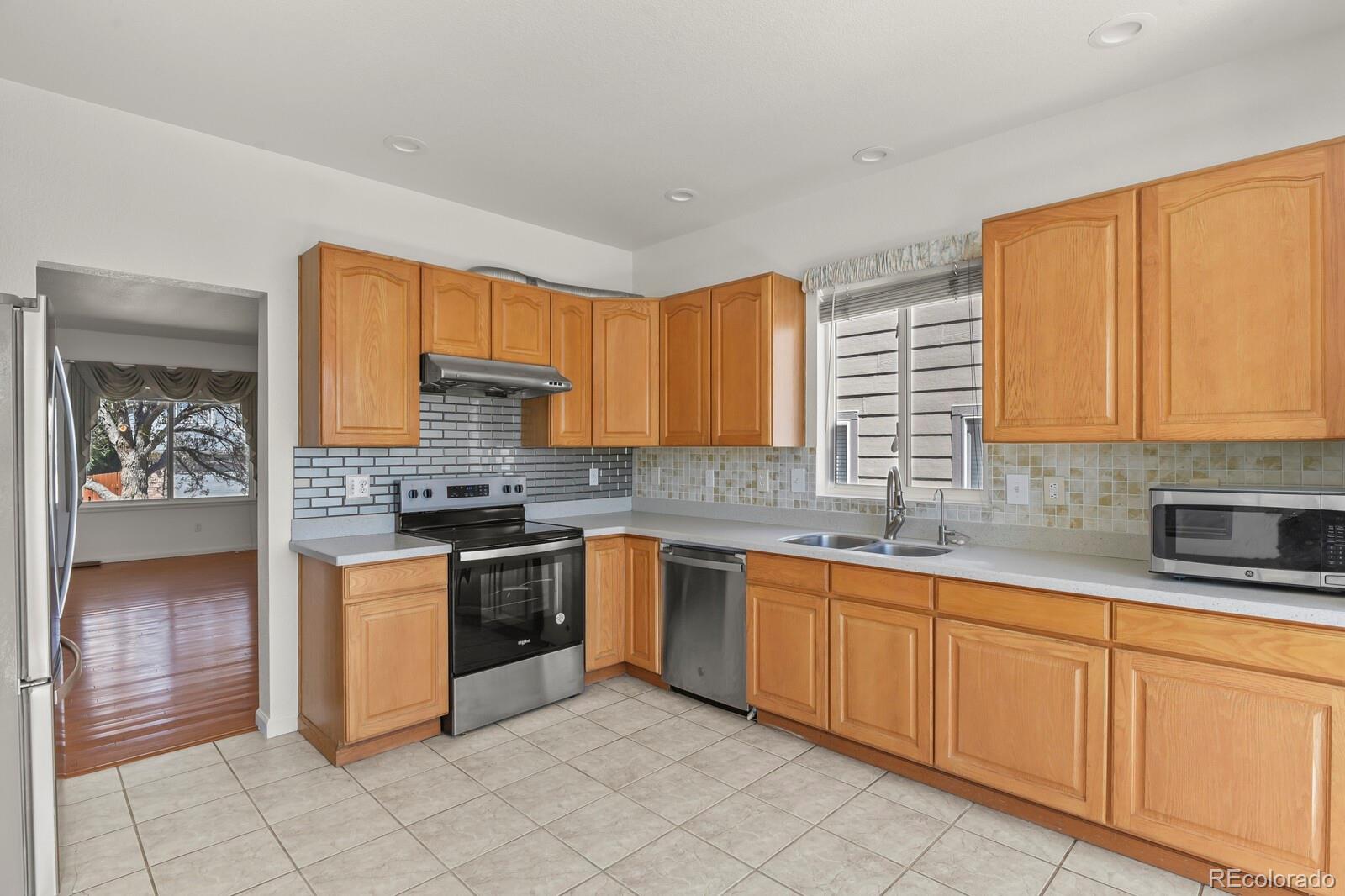 MLS Image #7 for 11130 w tennessee court,lakewood, Colorado