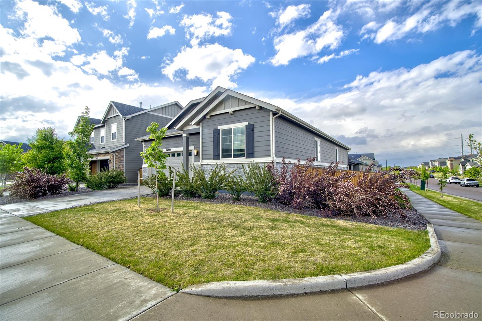 MLS Image #2 for 24777 e alamo place,aurora, Colorado