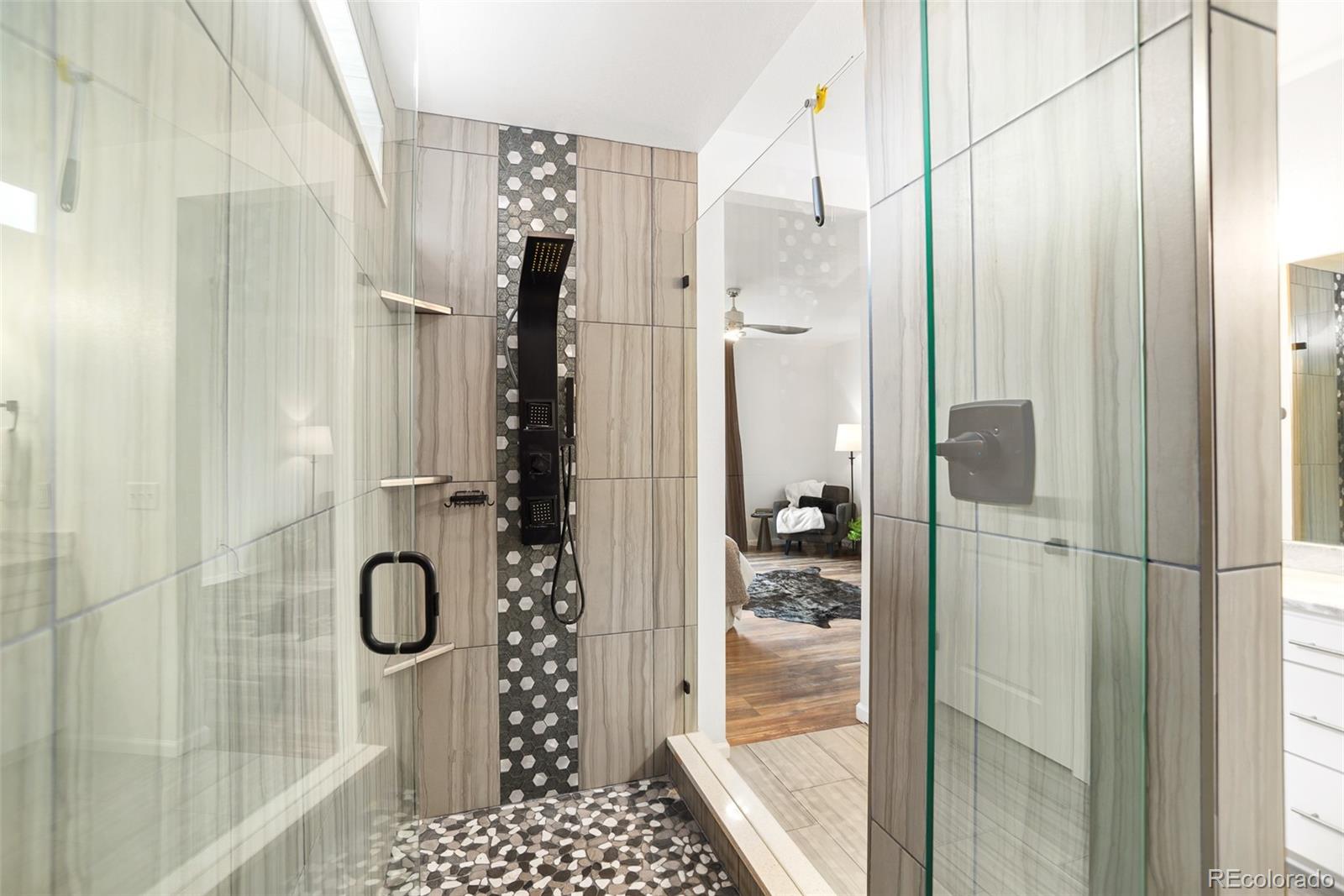 MLS Image #22 for 24777 e alamo place,aurora, Colorado