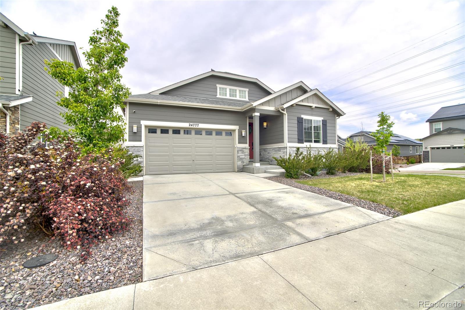 MLS Image #3 for 24777 e alamo place,aurora, Colorado
