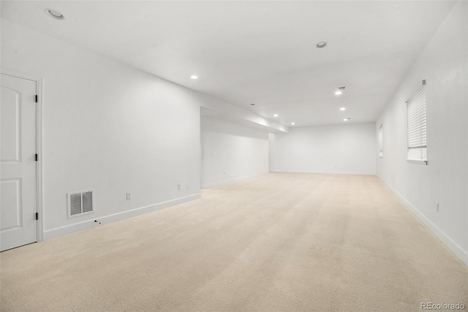 MLS Image #36 for 24777 e alamo place,aurora, Colorado