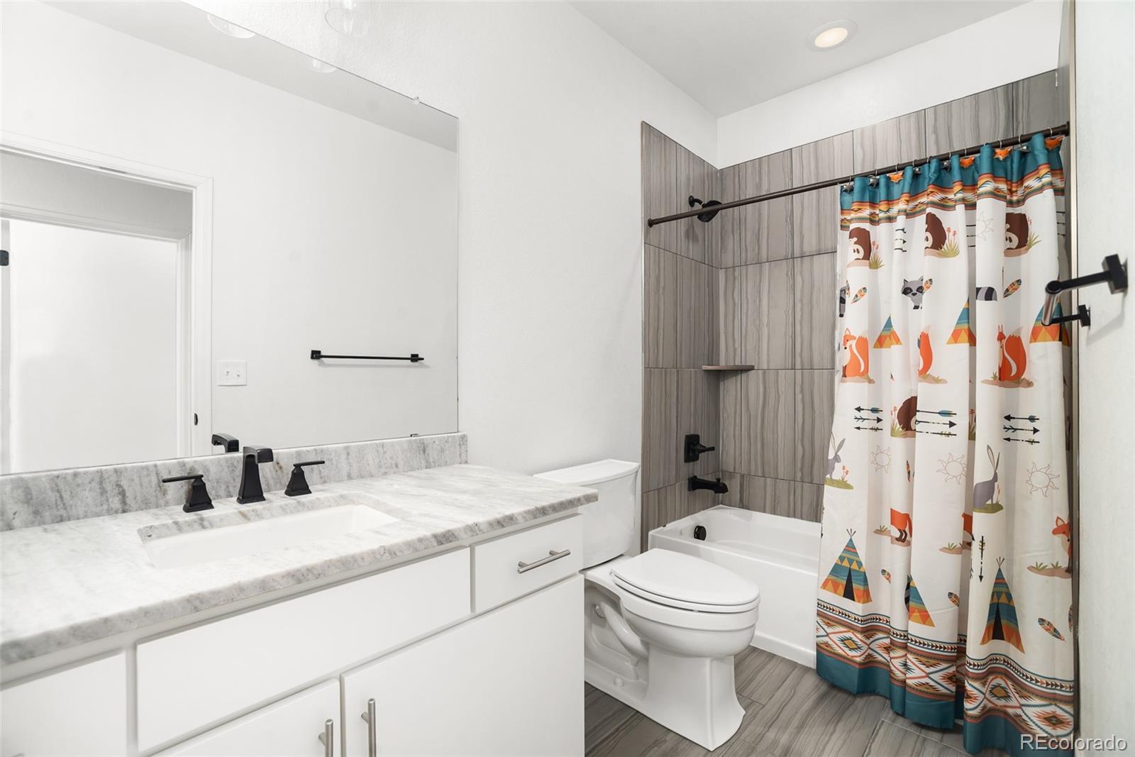 MLS Image #37 for 24777 e alamo place,aurora, Colorado