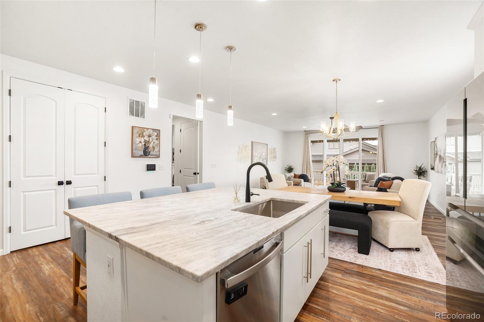 MLS Image #7 for 24777 e alamo place,aurora, Colorado
