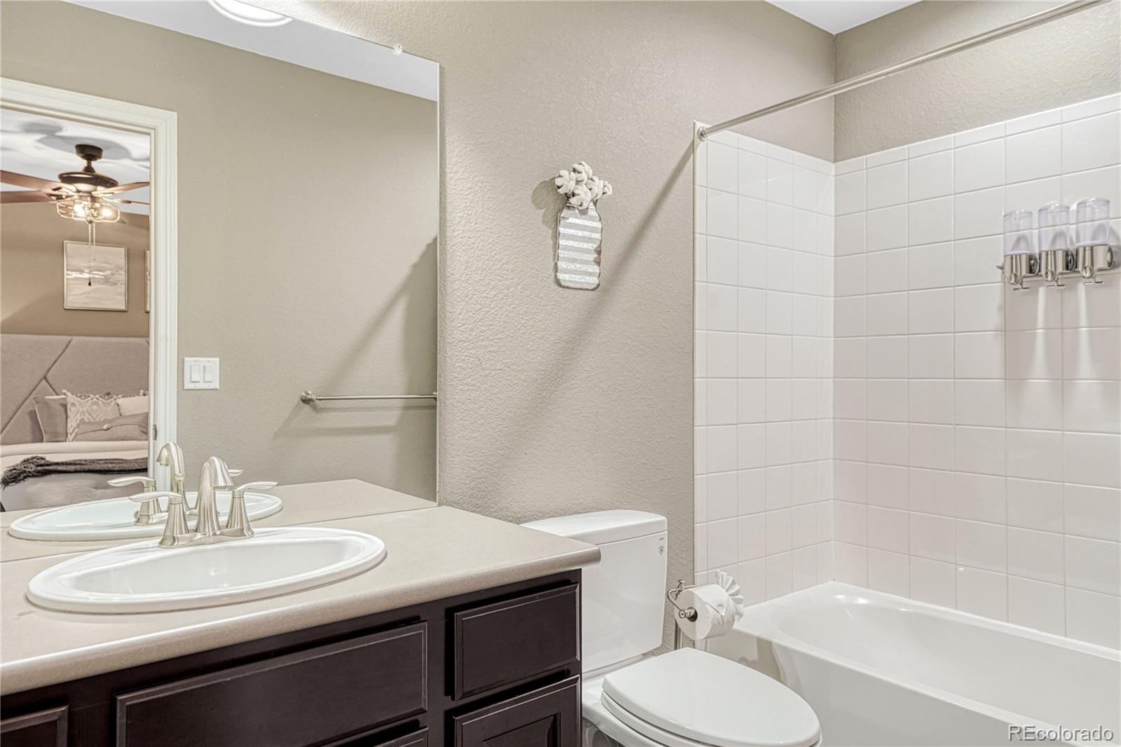 MLS Image #28 for 27208 e jamison place,aurora, Colorado