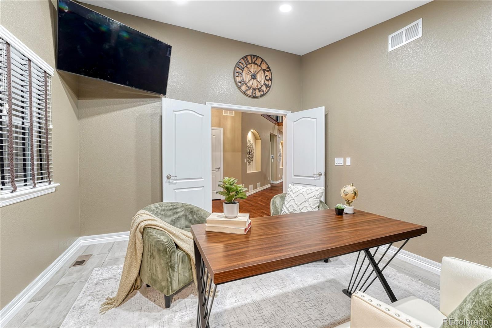 MLS Image #5 for 27208 e jamison place,aurora, Colorado