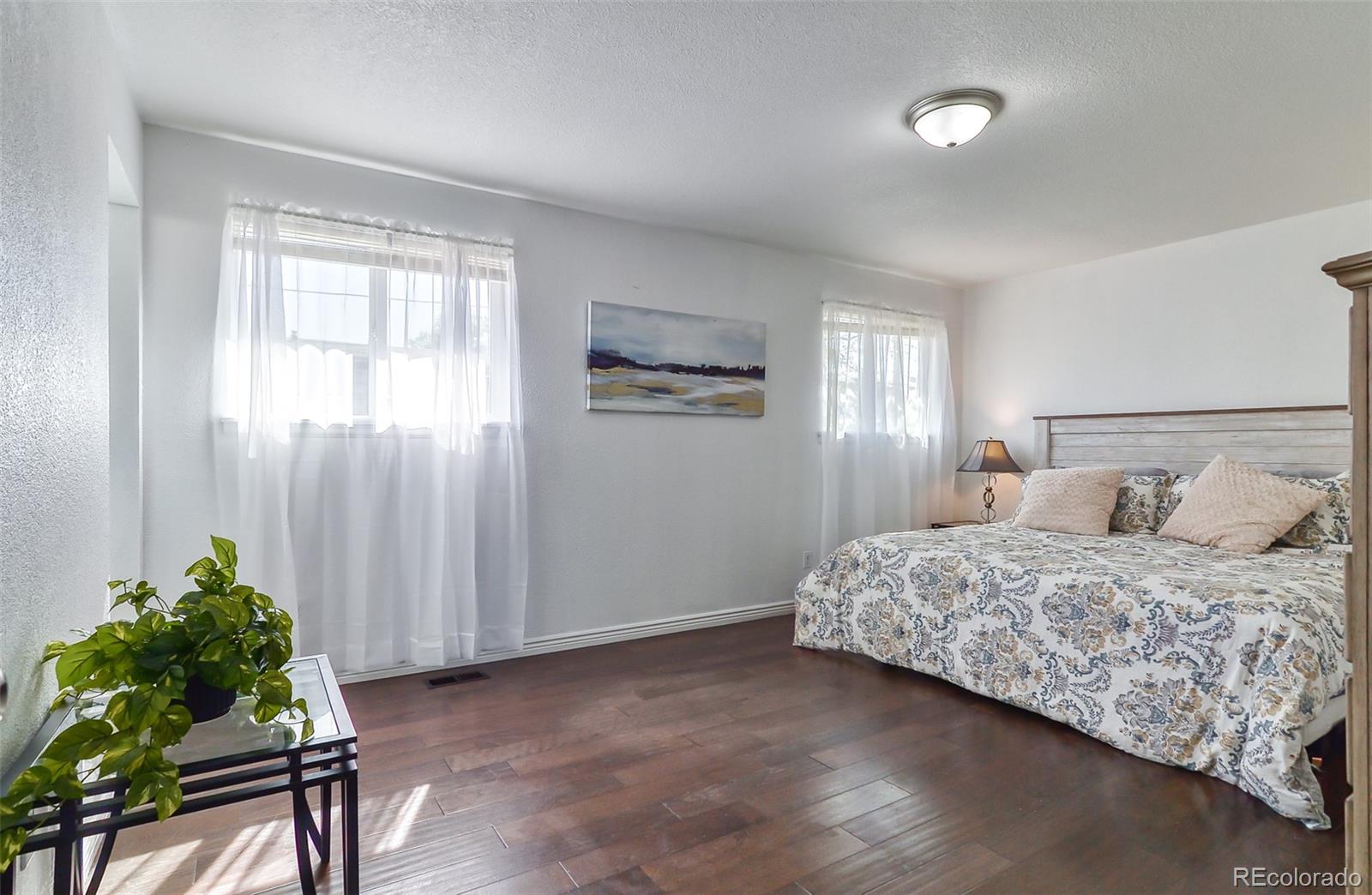MLS Image #12 for 8246 s dover street,littleton, Colorado