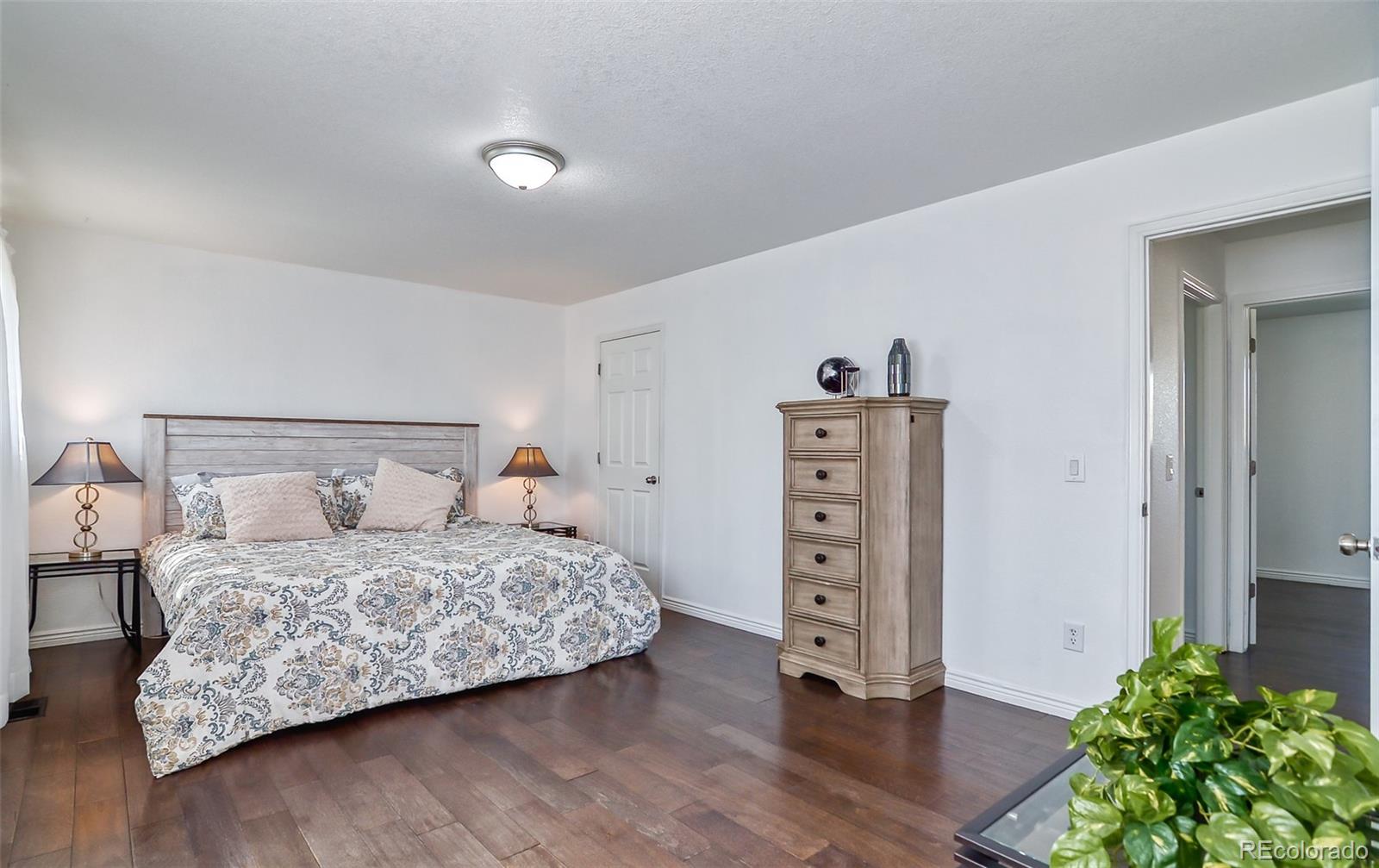 MLS Image #13 for 8246 s dover street,littleton, Colorado