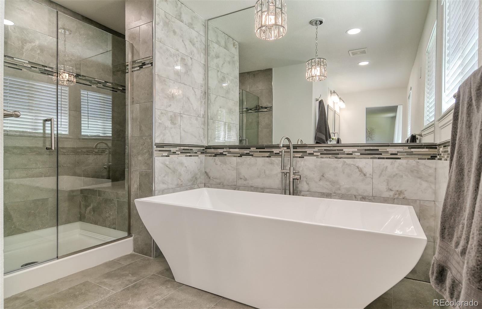 MLS Image #18 for 8246 s dover street,littleton, Colorado