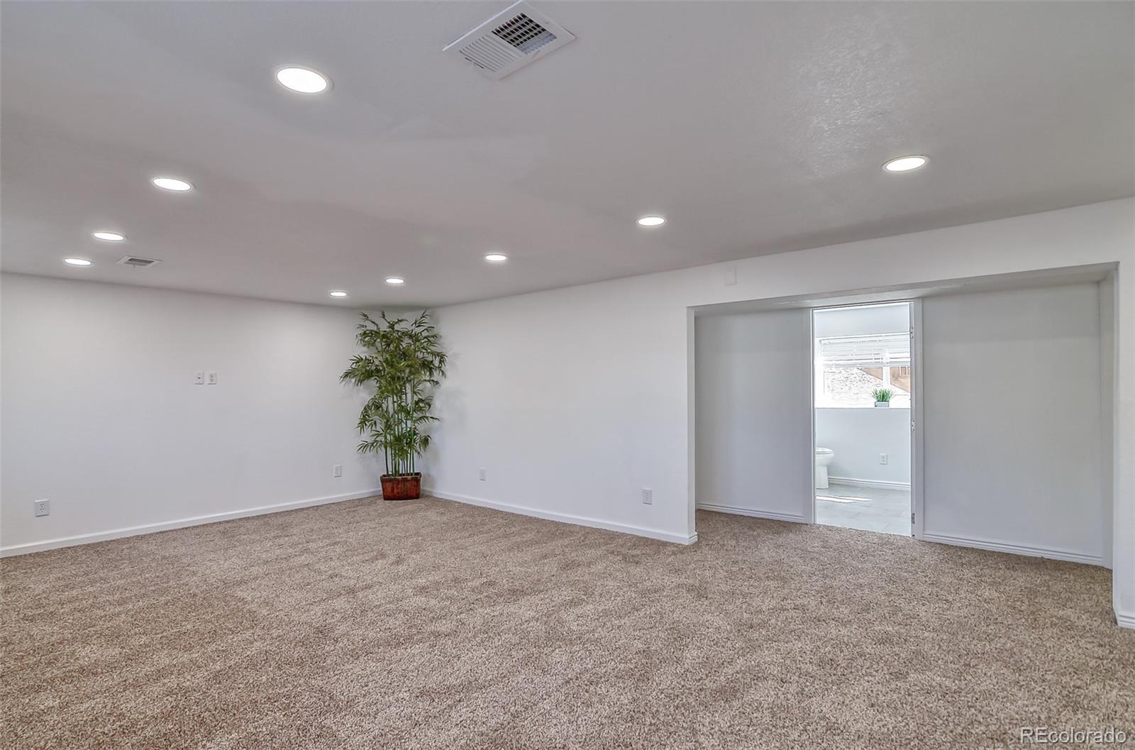 MLS Image #24 for 8246 s dover street,littleton, Colorado